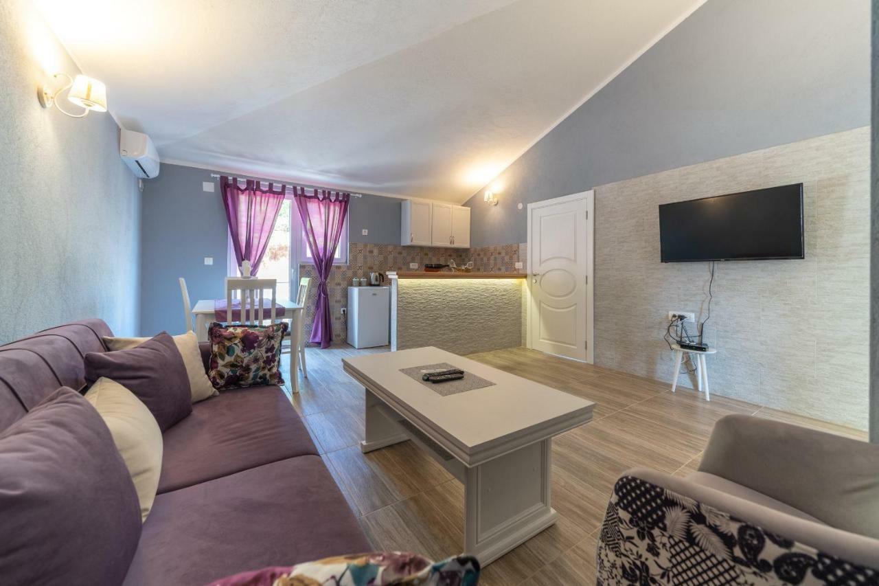 Apartments Kingfisher Virpazar Εξωτερικό φωτογραφία